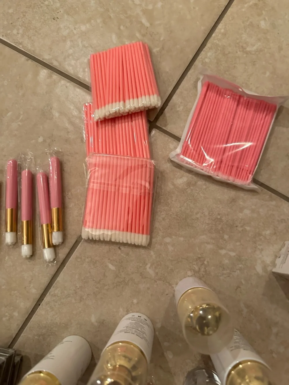 BRAND NEW KOLYBEL EYE LASH KIT INCLUDES LASHES, FOAM,GLUE,TAPES ETC… AS PICTURED